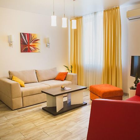 Apartments "Pleasure" Kiev Exterior foto
